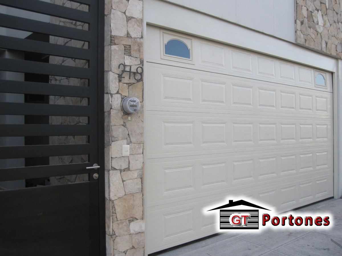 Porton Modelo Americano Cerrado